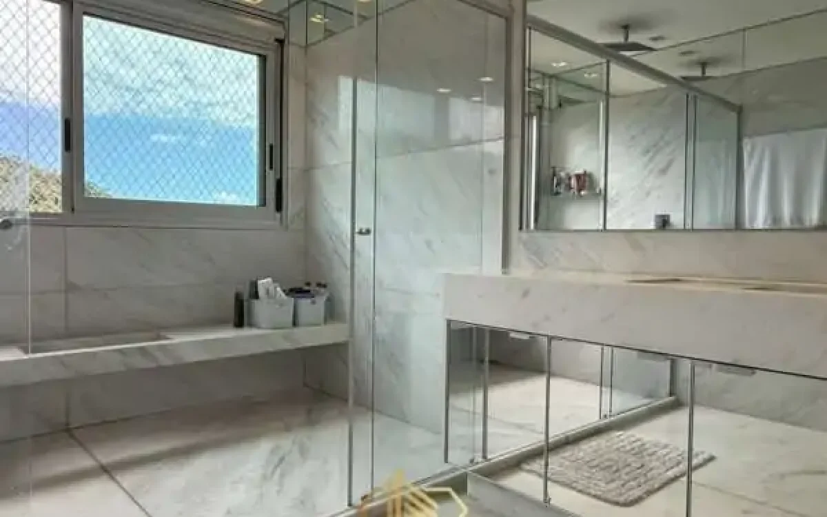 Banho Sr Apartamento de 510m² à venda no Green Garden Vila da Serra