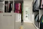Closet generoso Apartamento de 510m² à venda no Green Garden Vila da Serra
