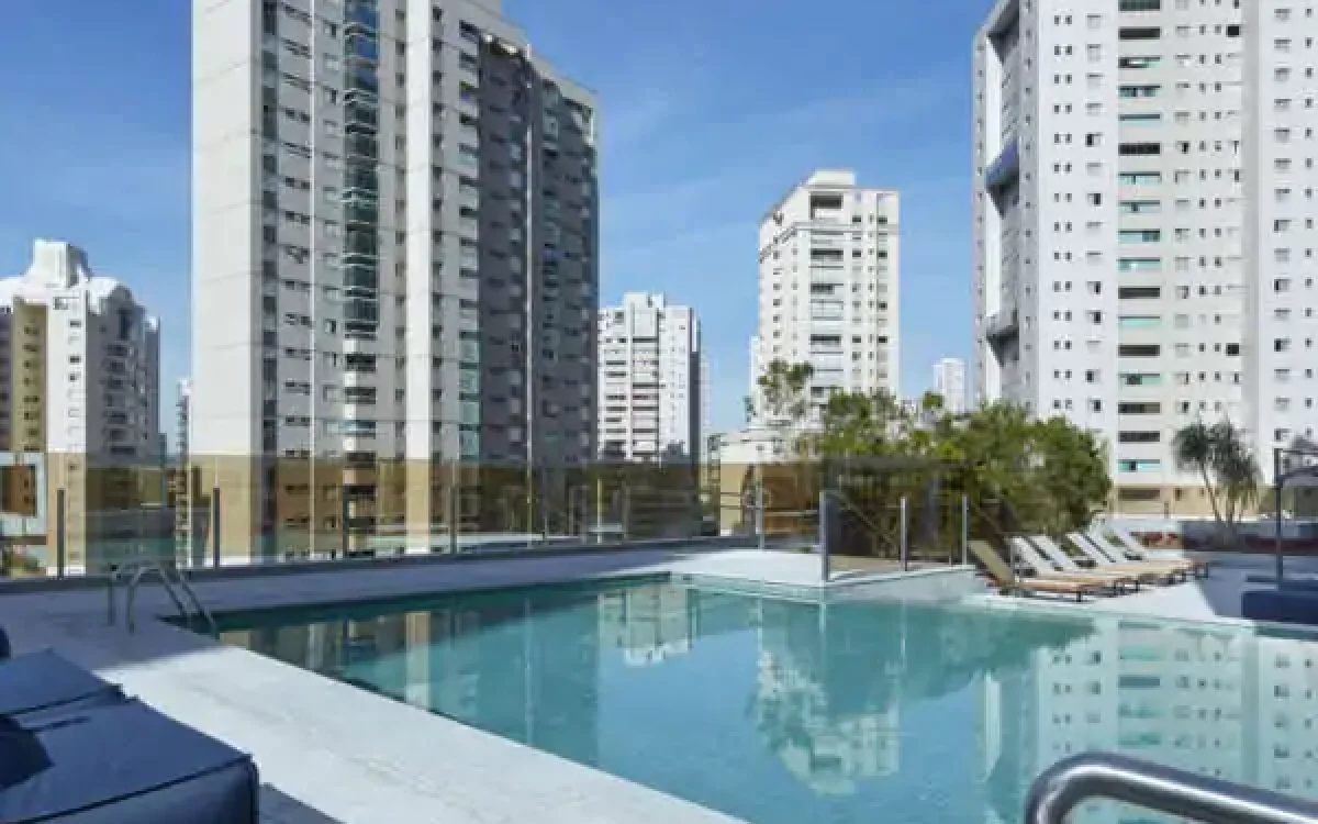 PISCINA Apartamento de 4 quartos, à venda, no Green Tower Tennis Residence, Vila da Serra