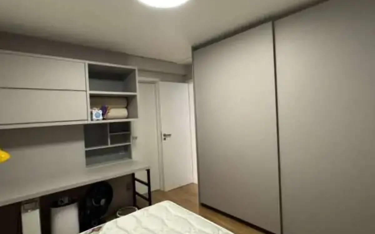 Suíte menino Apartamento mobiliado de 3 suítes para alugar no Vila da Serra Prime House