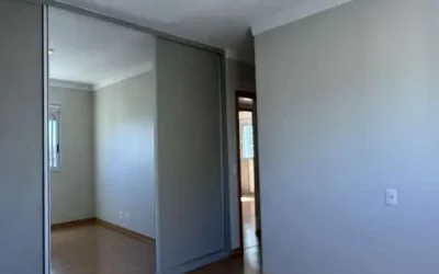 Suíte principal Apartamento à Venda no Condomínio Cennario Vila da Serra